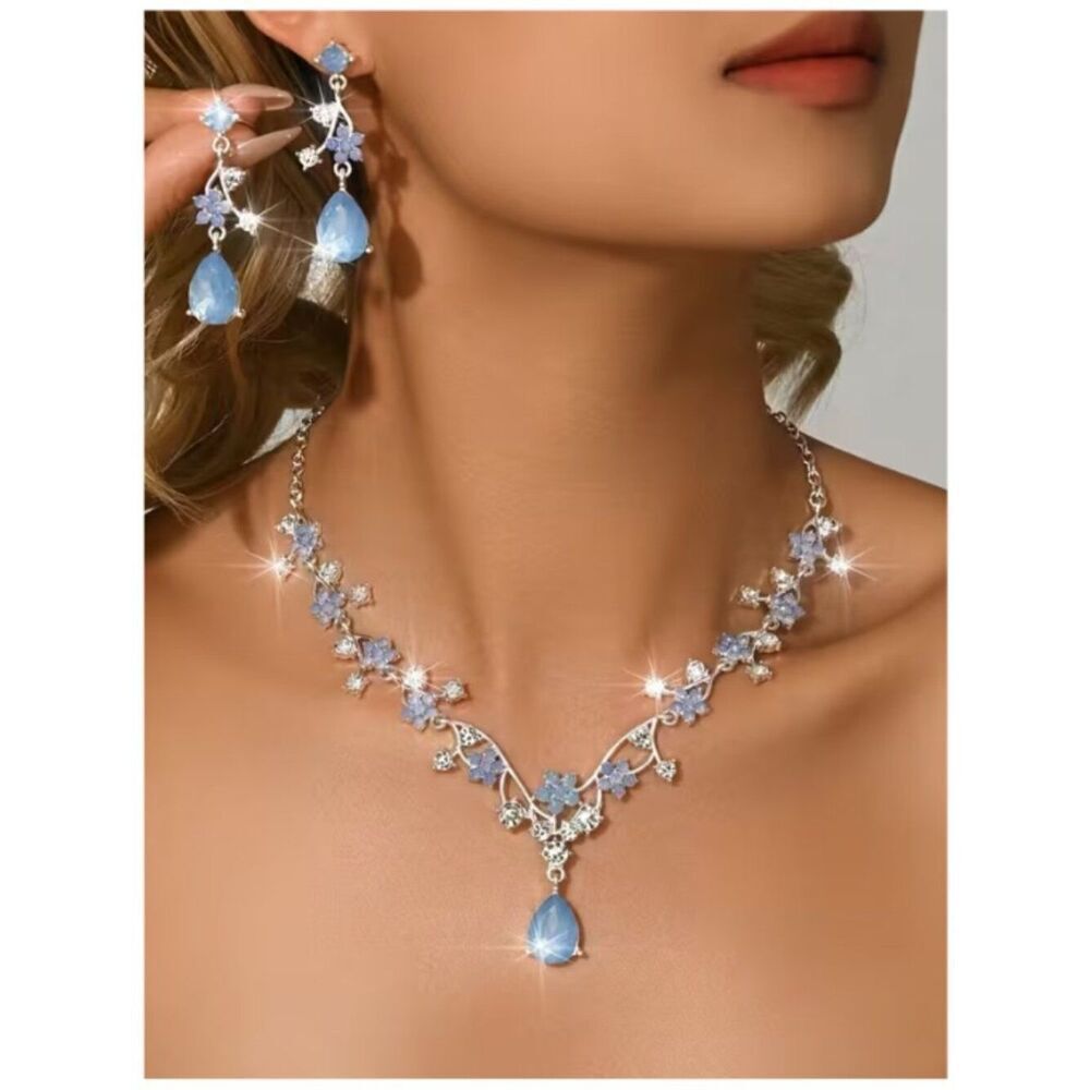Necklace & Earring set Elegant Flower & Vine Motif with Light Blue Gemstones
